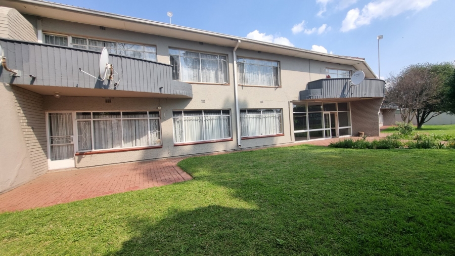3 Bedroom Property for Sale in Three Rivers Proper Gauteng