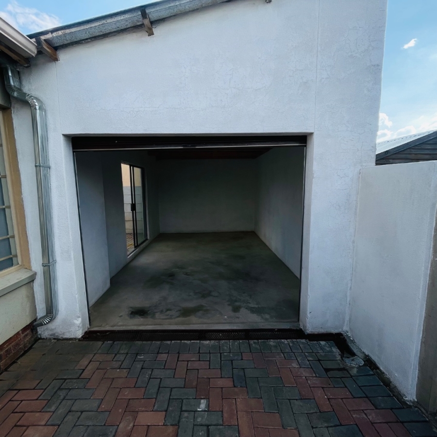 3 Bedroom Property for Sale in Sky City Gauteng