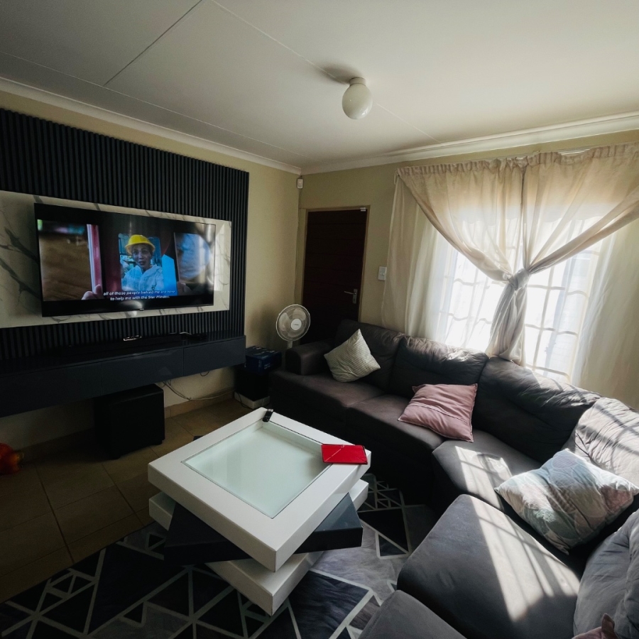 3 Bedroom Property for Sale in Sky City Gauteng