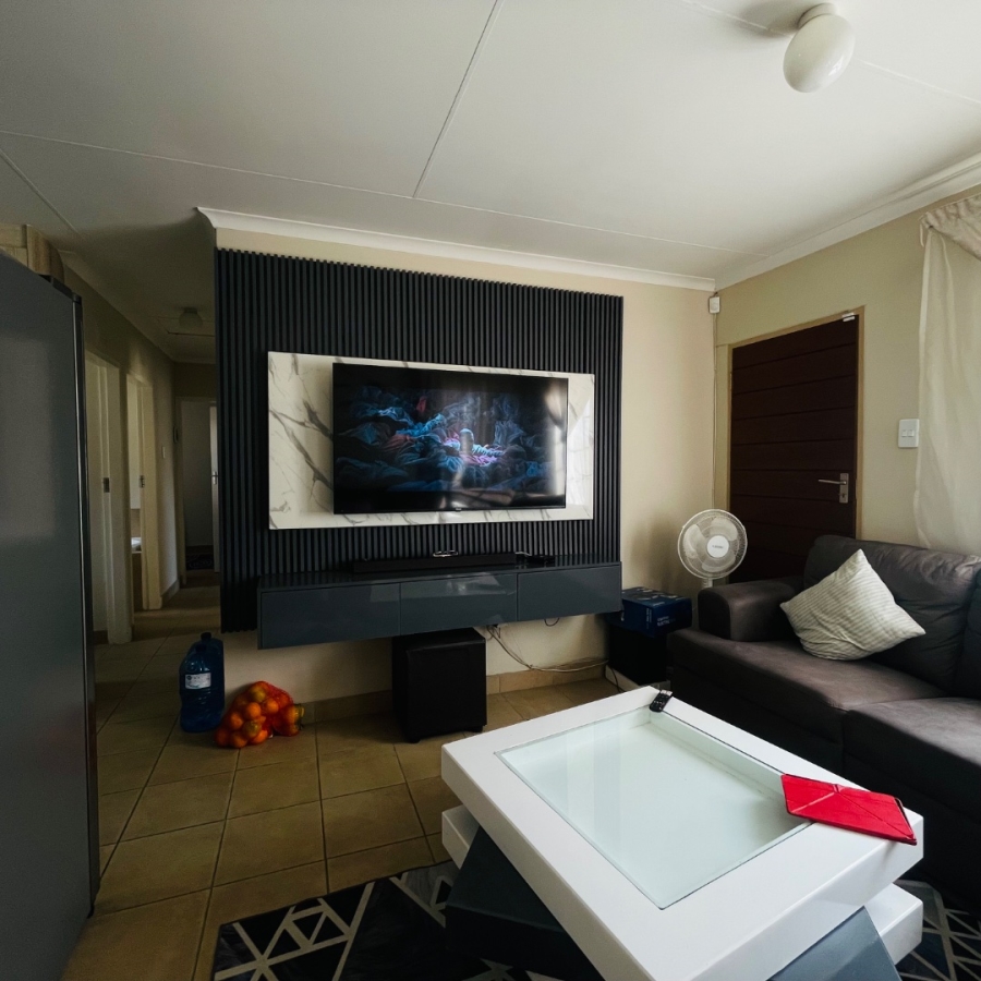 3 Bedroom Property for Sale in Sky City Gauteng