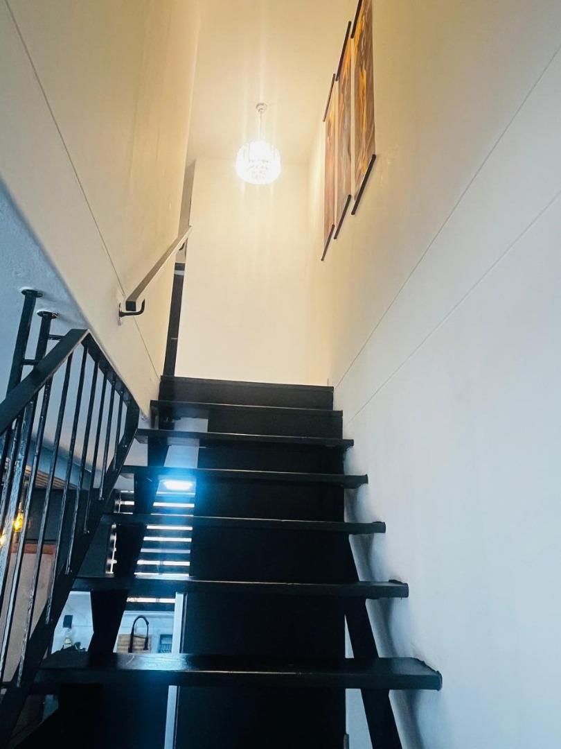 2 Bedroom Property for Sale in Gezina Gauteng