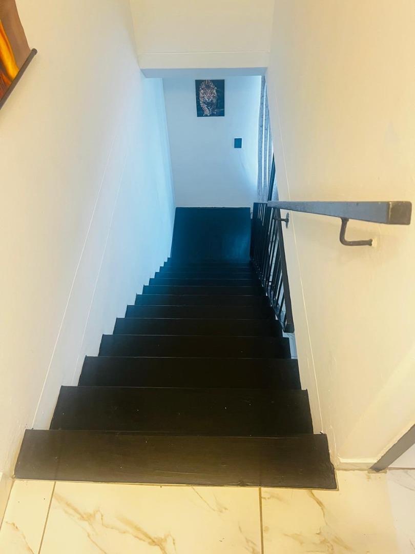 2 Bedroom Property for Sale in Gezina Gauteng