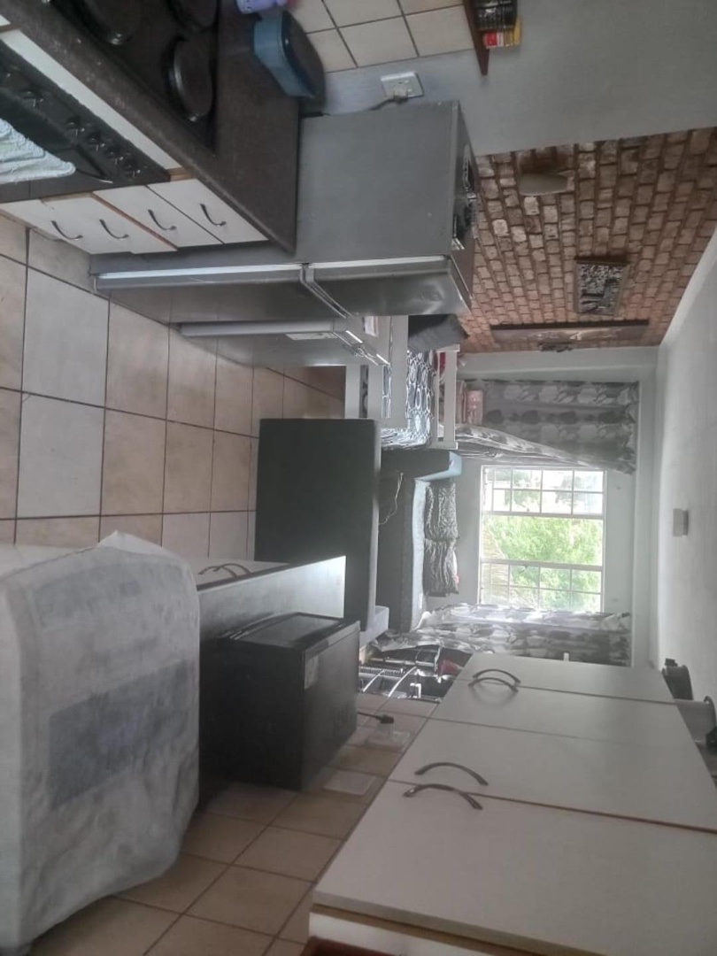 2 Bedroom Property for Sale in Pretoria West Gauteng