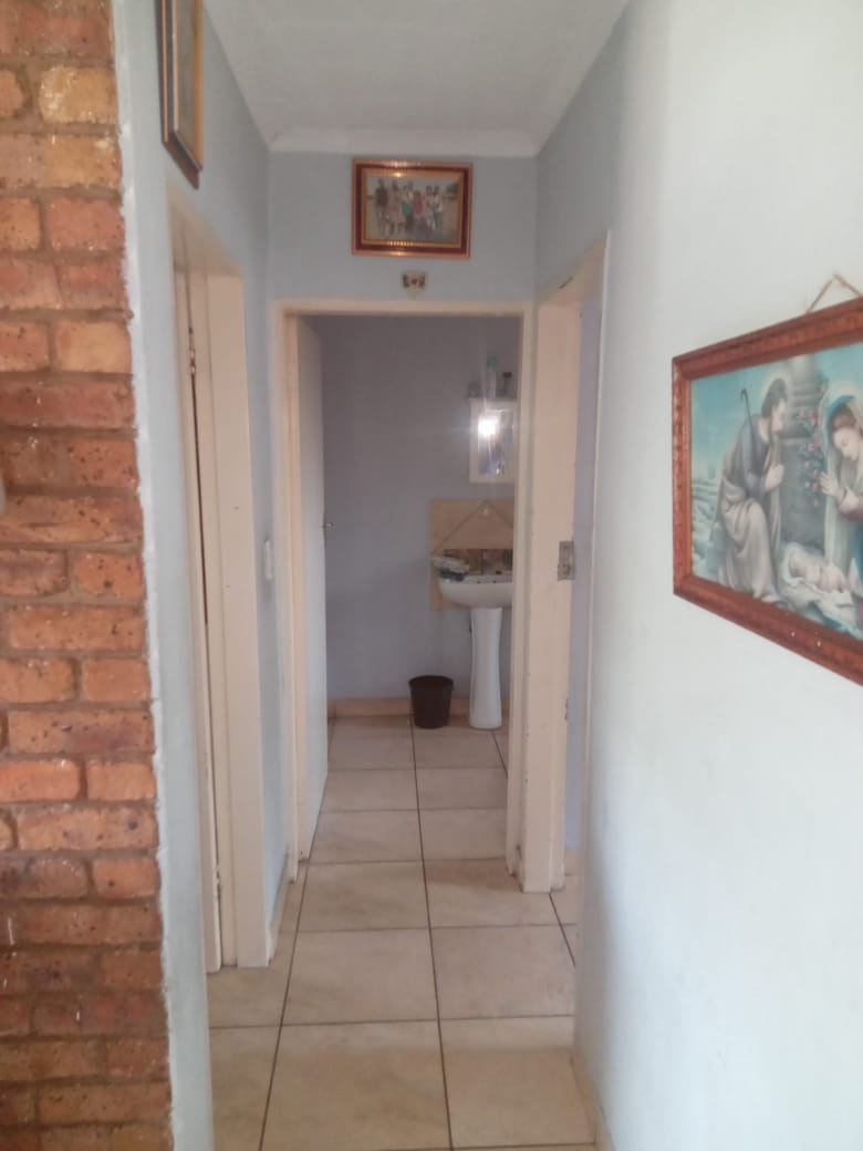 2 Bedroom Property for Sale in Pretoria West Gauteng