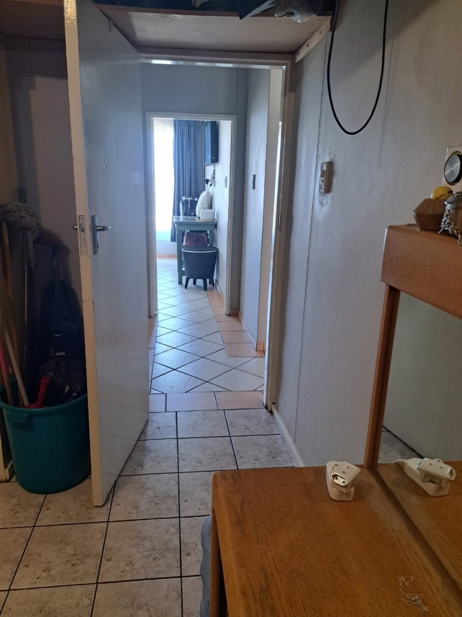 2 Bedroom Property for Sale in La Montagne Gauteng
