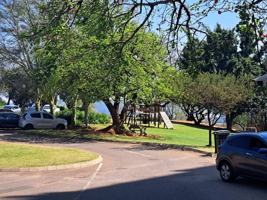 2 Bedroom Property for Sale in La Montagne Gauteng