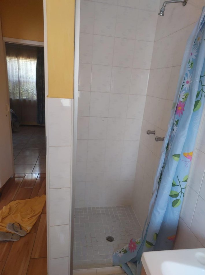 2 Bedroom Property for Sale in Vorna Valley Gauteng