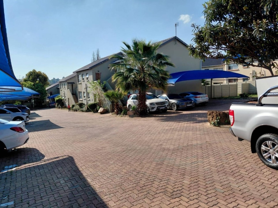 2 Bedroom Property for Sale in Vorna Valley Gauteng