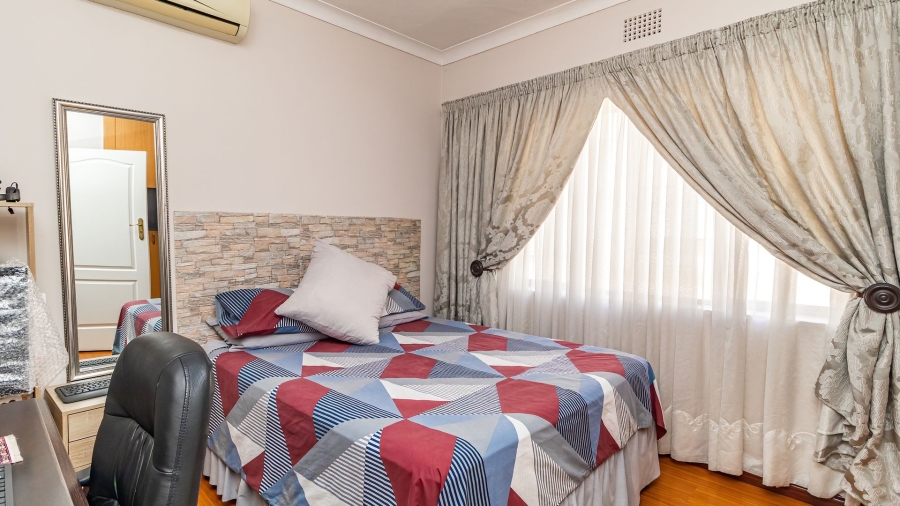 4 Bedroom Property for Sale in Edenvale Central Gauteng