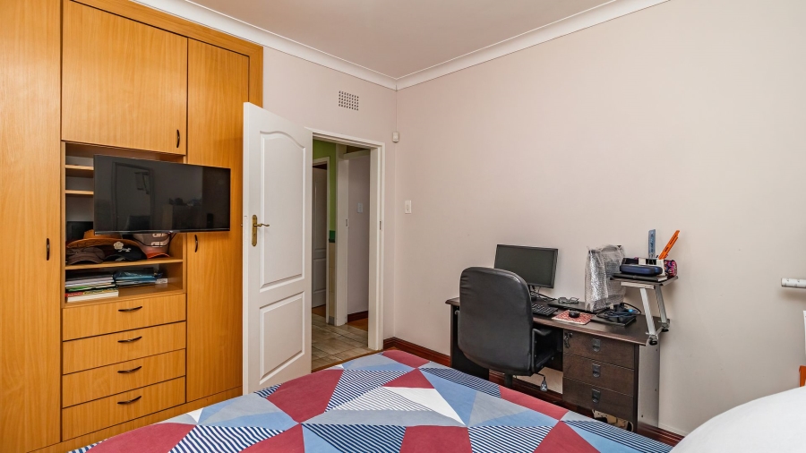 4 Bedroom Property for Sale in Edenvale Central Gauteng