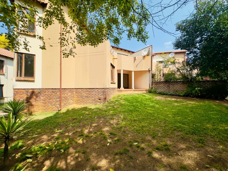 To Let 3 Bedroom Property for Rent in Northwold Gauteng