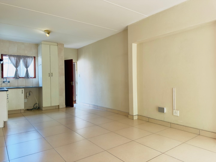 To Let 3 Bedroom Property for Rent in Northwold Gauteng