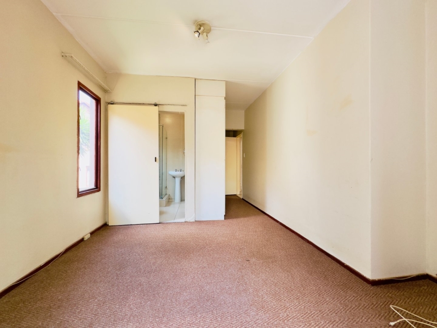 To Let 3 Bedroom Property for Rent in Northwold Gauteng