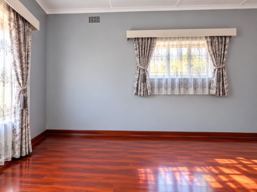 To Let 4 Bedroom Property for Rent in Kensington Gauteng