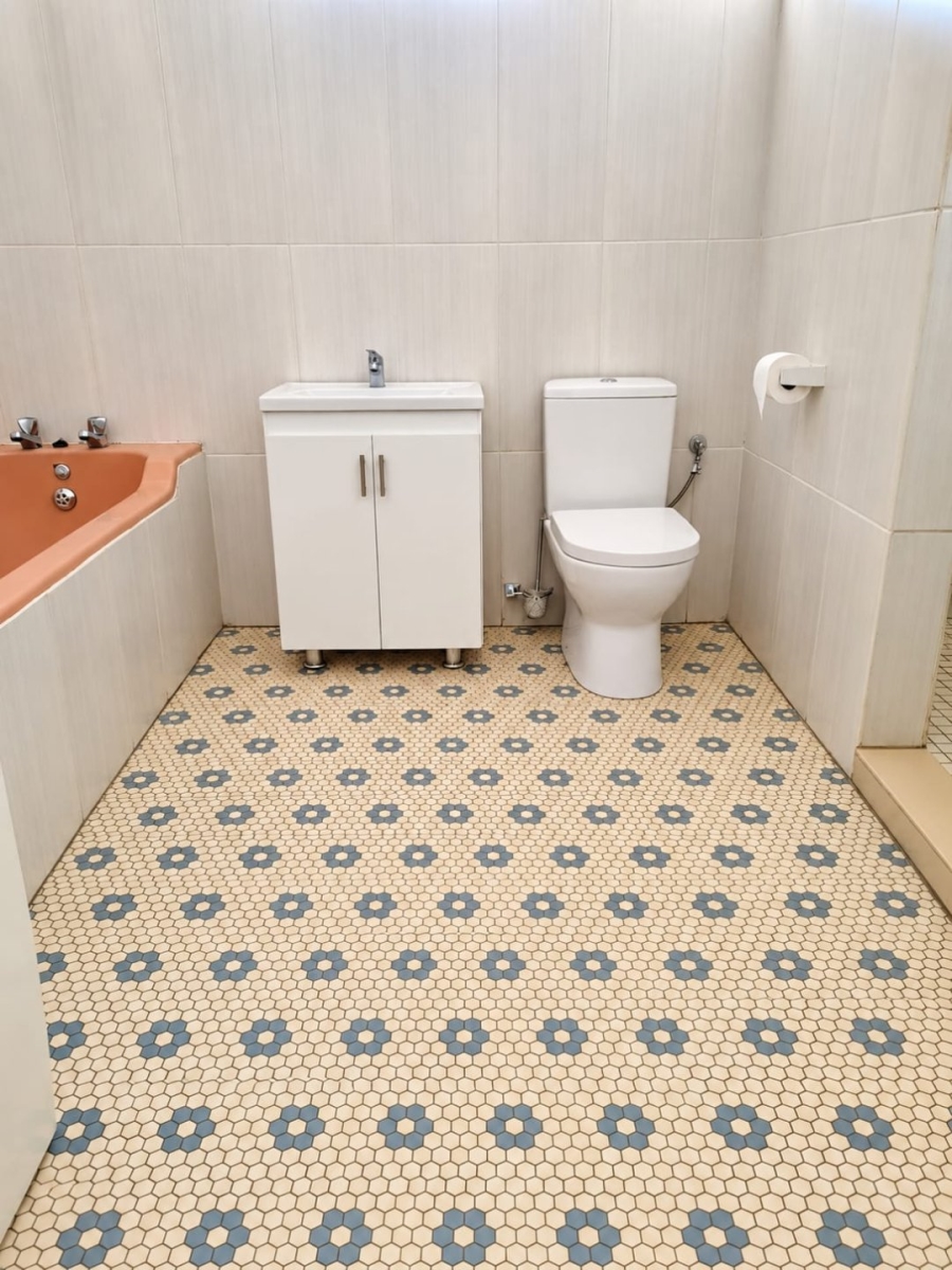 To Let 4 Bedroom Property for Rent in Kensington Gauteng