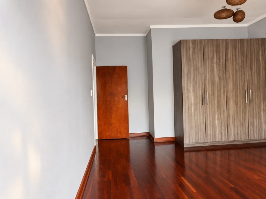 To Let 4 Bedroom Property for Rent in Kensington Gauteng