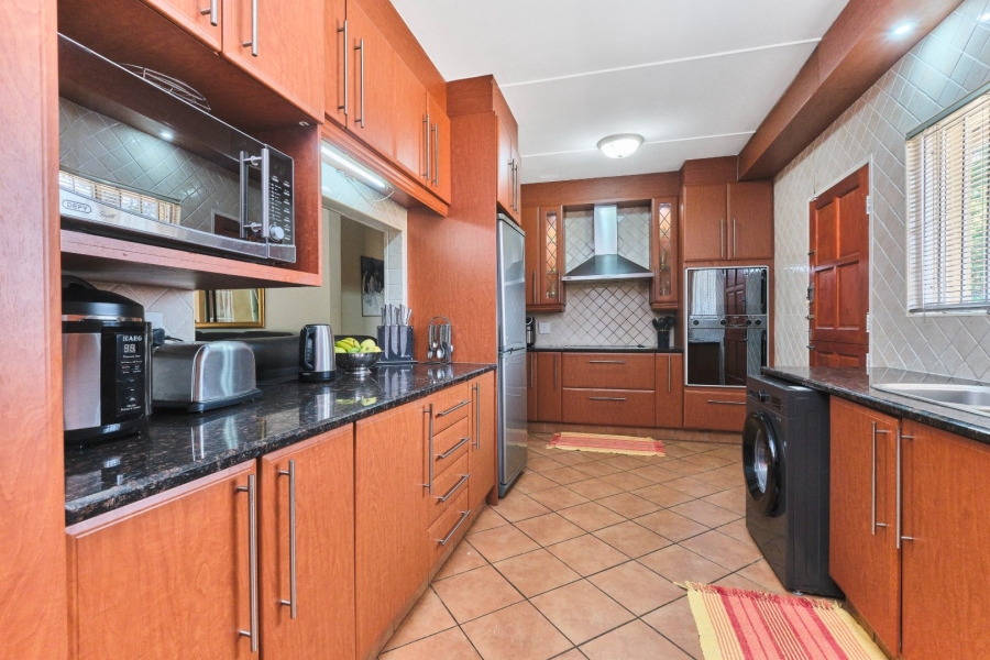 4 Bedroom Property for Sale in Randpark Ridge Gauteng