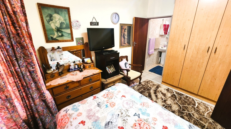1 Bedroom Property for Sale in Kleinfontein A H Gauteng