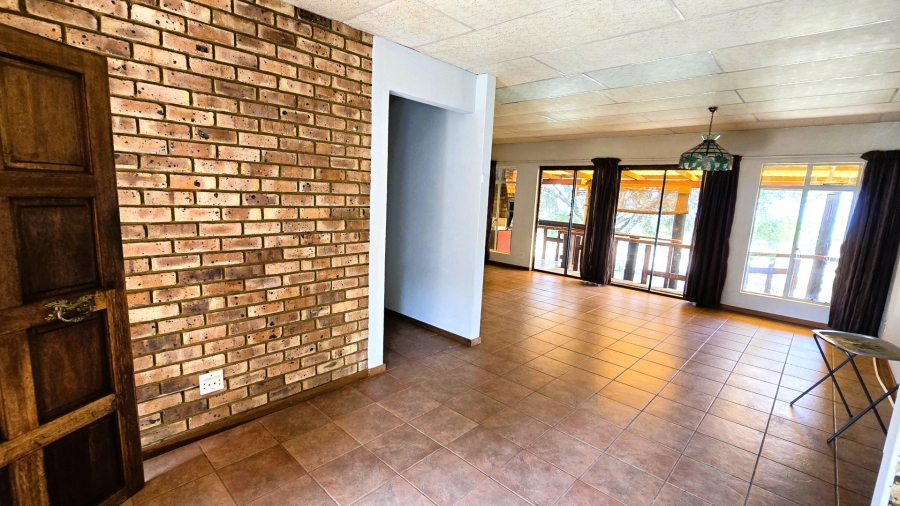 To Let 3 Bedroom Property for Rent in Kleinfontein A H Gauteng