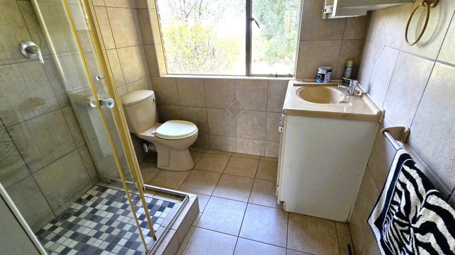 To Let 3 Bedroom Property for Rent in Kleinfontein A H Gauteng