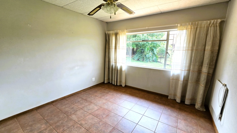 To Let 3 Bedroom Property for Rent in Kleinfontein A H Gauteng