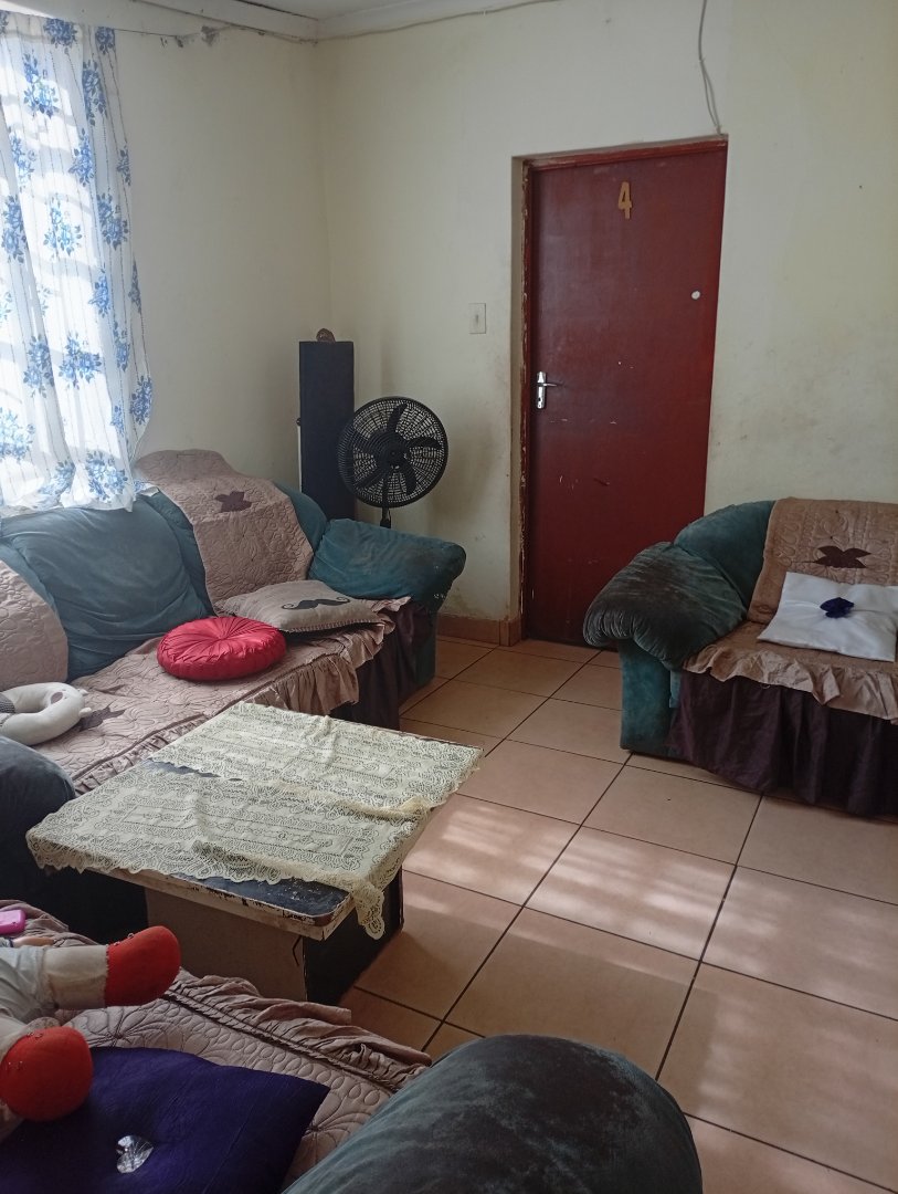 10 Bedroom Property for Sale in Brixton Gauteng