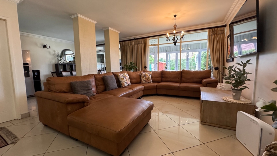 3 Bedroom Property for Sale in Three Rivers Proper Gauteng