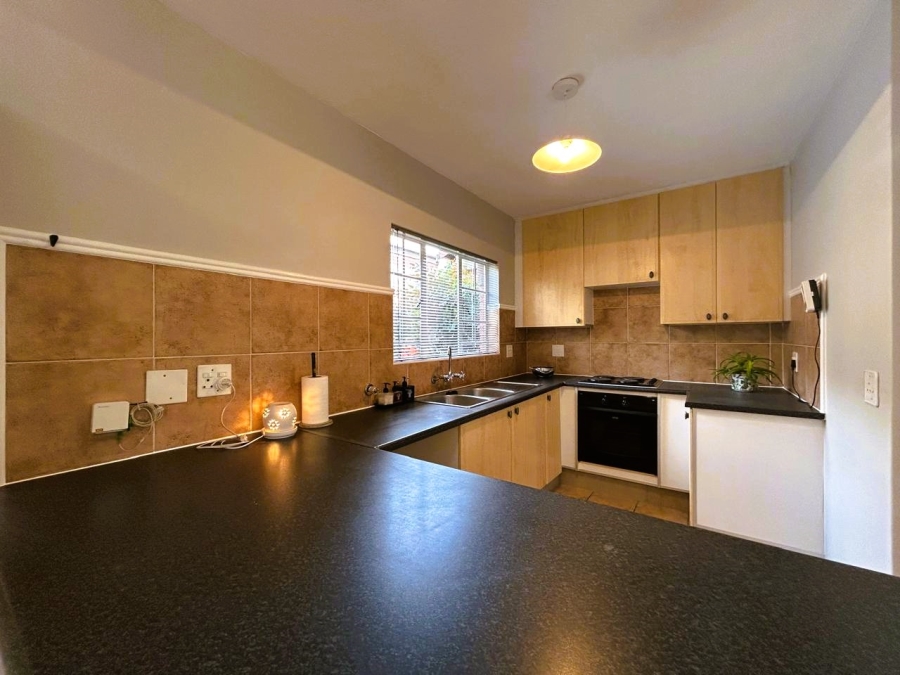 2 Bedroom Property for Sale in Eco Park Gauteng
