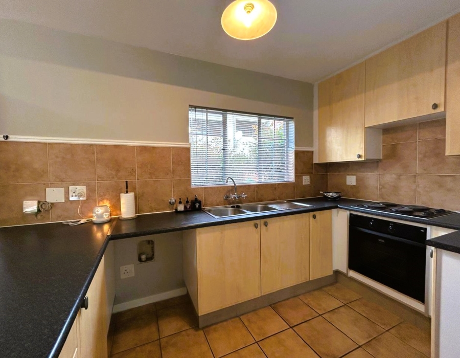 2 Bedroom Property for Sale in Eco Park Gauteng