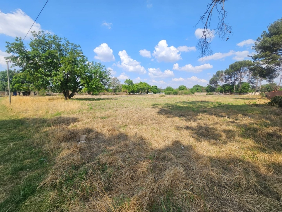Commercial Property for Sale in Raslouw Gauteng