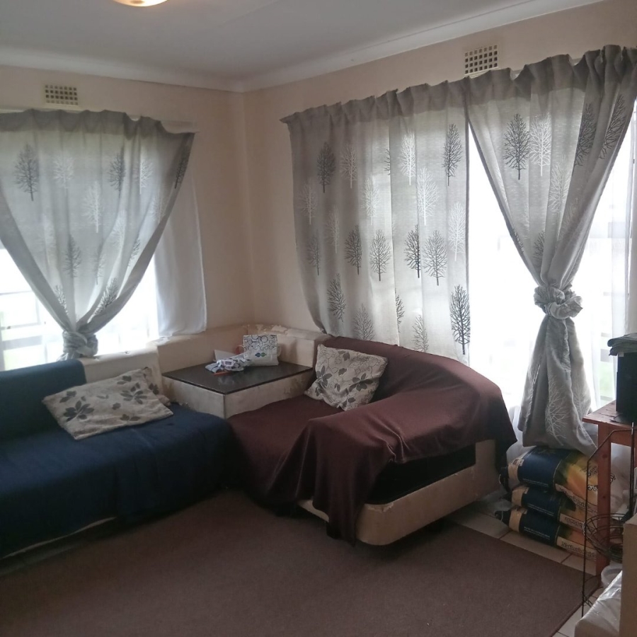 3 Bedroom Property for Sale in Clayville Industria Gauteng