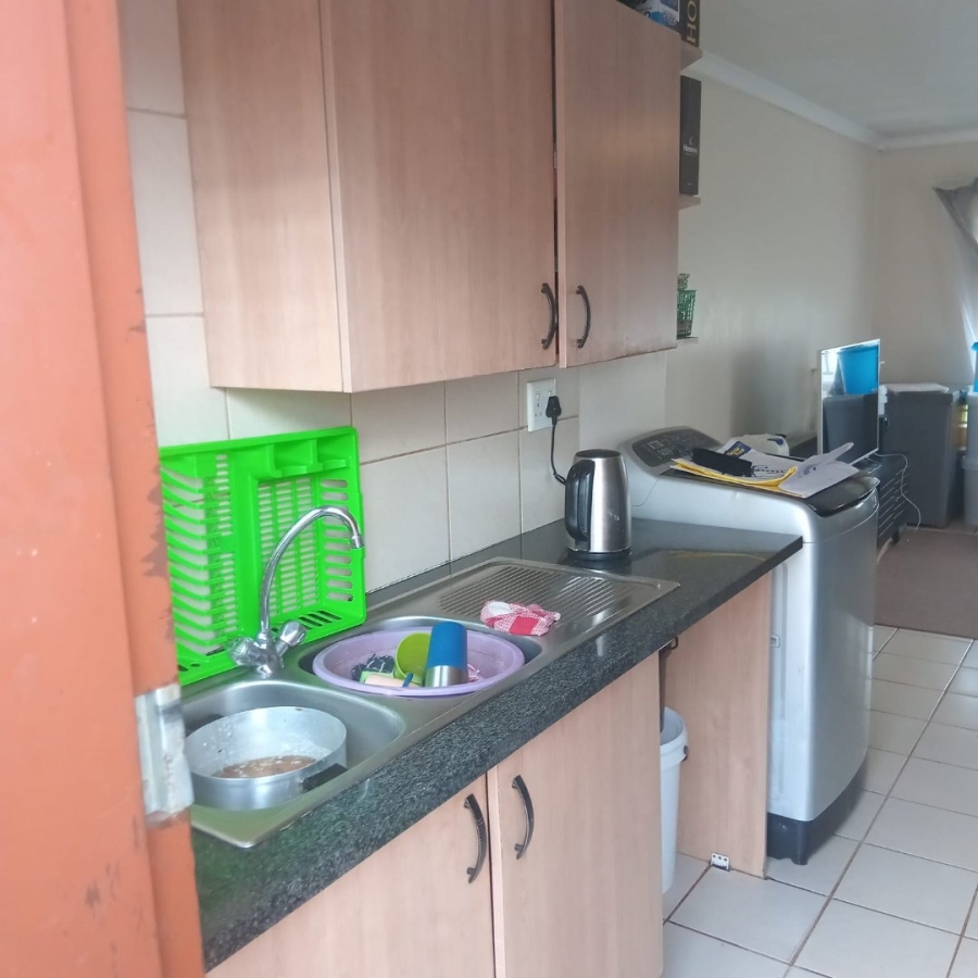 3 Bedroom Property for Sale in Clayville Industria Gauteng