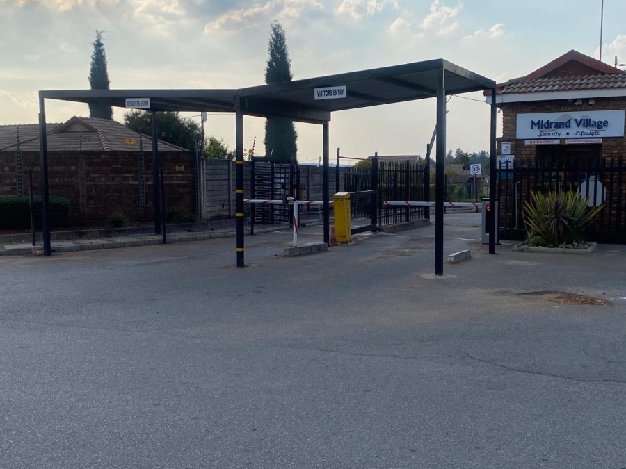3 Bedroom Property for Sale in Clayville Industria Gauteng