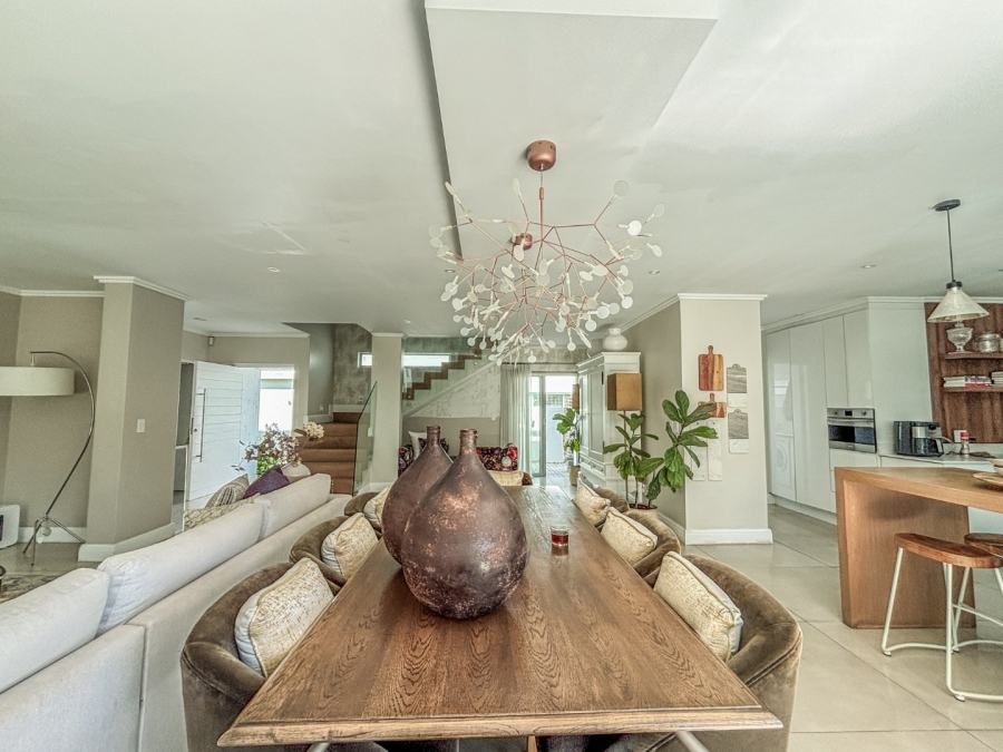 3 Bedroom Property for Sale in Bryanston Gauteng
