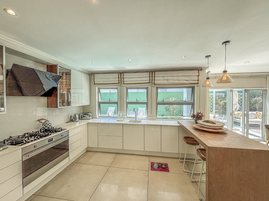 3 Bedroom Property for Sale in Bryanston Gauteng