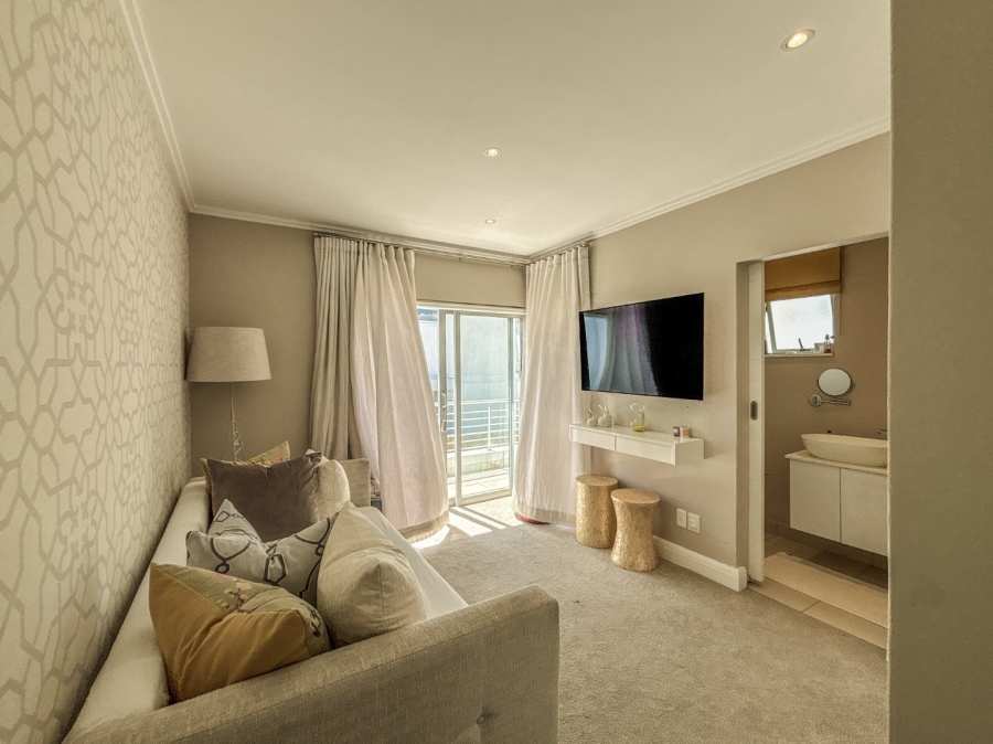 3 Bedroom Property for Sale in Bryanston Gauteng