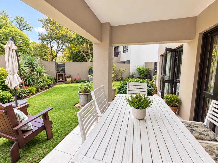 2 Bedroom Property for Sale in Fourways Gardens Gauteng