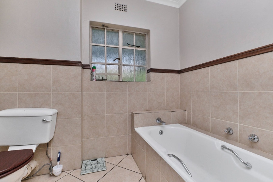 2 Bedroom Property for Sale in Bryanston Gauteng