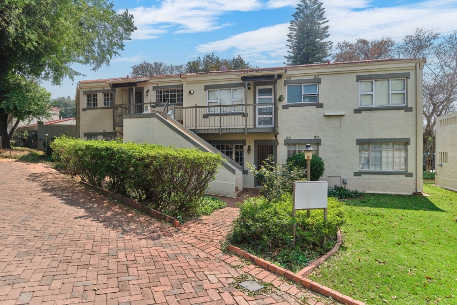 2 Bedroom Property for Sale in Bryanston Gauteng