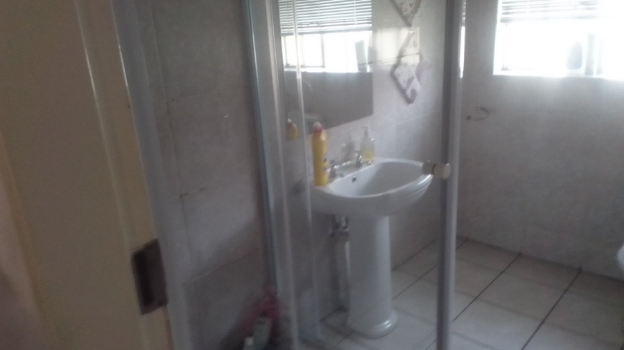 4 Bedroom Property for Sale in Rustivia Gauteng