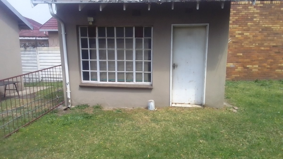 4 Bedroom Property for Sale in Rustivia Gauteng