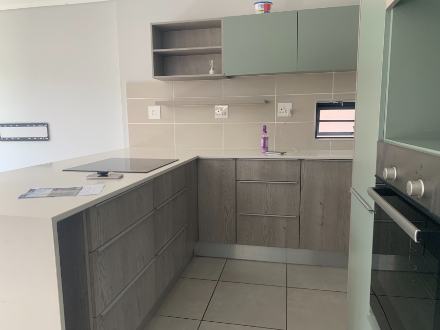 To Let 3 Bedroom Property for Rent in Amberfield Gauteng