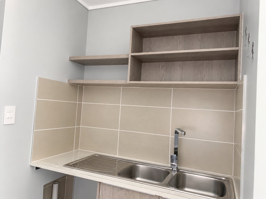 To Let 3 Bedroom Property for Rent in Amberfield Gauteng