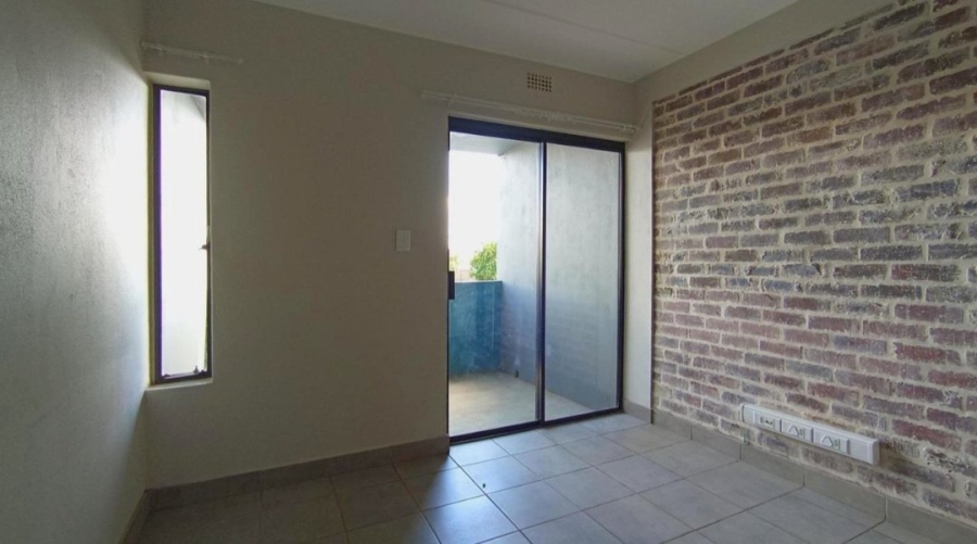 2 Bedroom Property for Sale in Lotus Gardens Gauteng