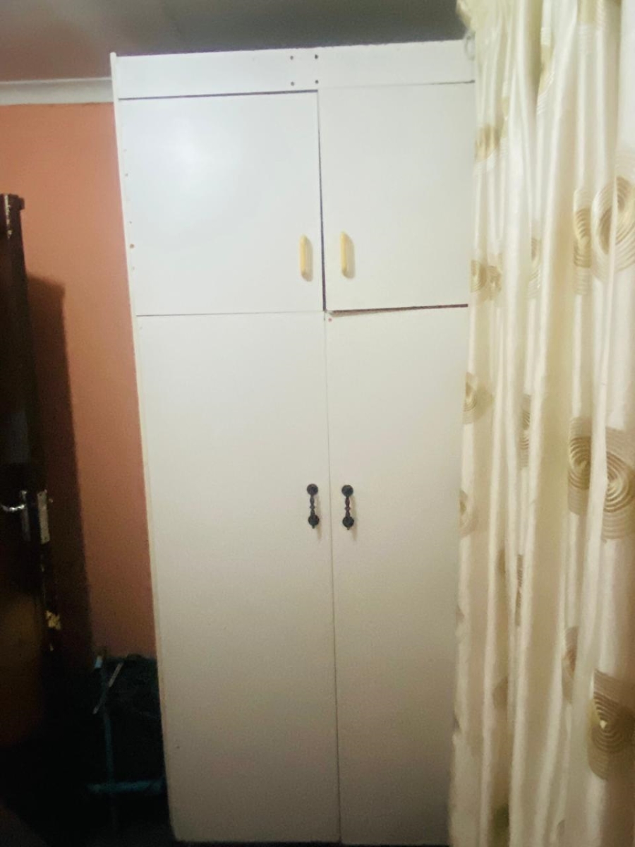 6 Bedroom Property for Sale in Olifantsfontein Gauteng