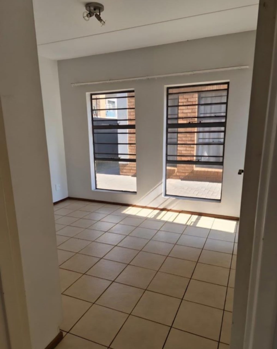 To Let 2 Bedroom Property for Rent in Jansenpark Gauteng