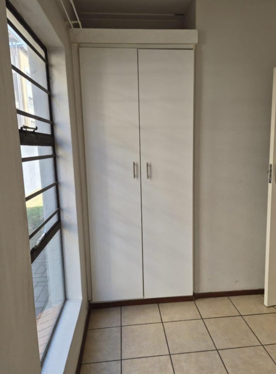 To Let 2 Bedroom Property for Rent in Jansenpark Gauteng