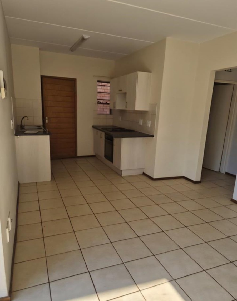 To Let 2 Bedroom Property for Rent in Jansenpark Gauteng