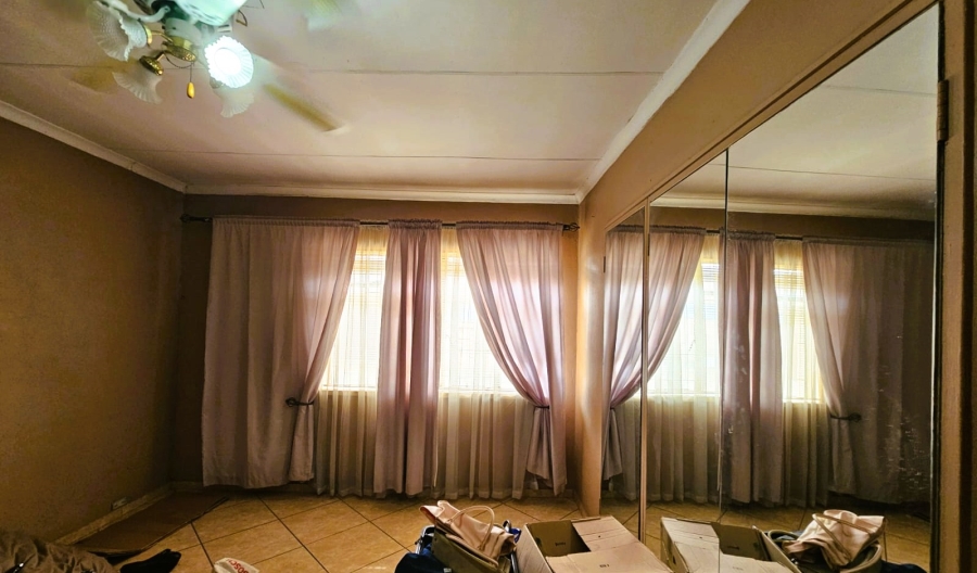 7 Bedroom Property for Sale in Casseldale Gauteng