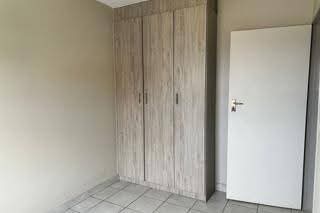 2 Bedroom Property for Sale in Heuweloord Gauteng